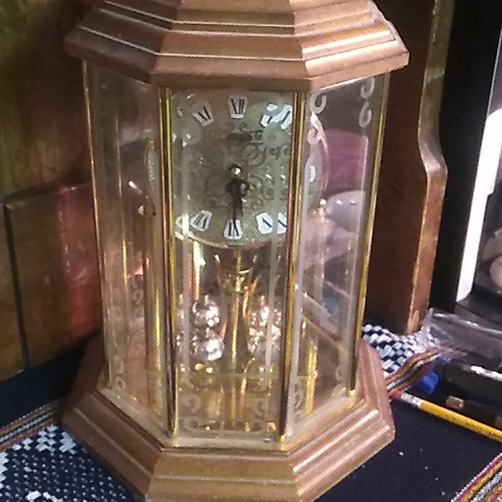 Benchmark clock - Picture 2 of 2